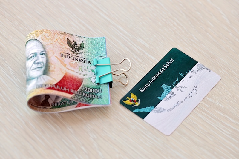 Indonesiska pengar och kort